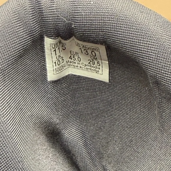 Vans Black High-Top Boots - Picture 8 of 9